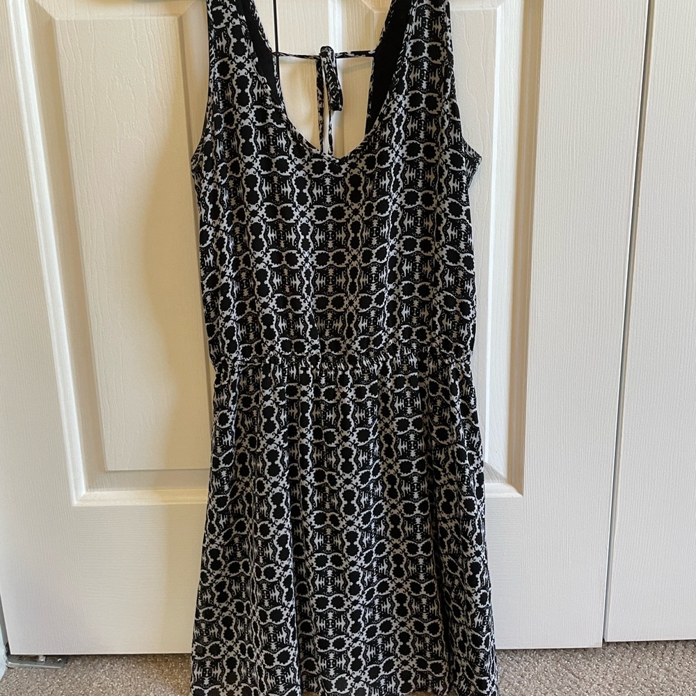 Hollister black and white sundress